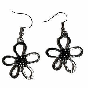 Flower Drop Earrings